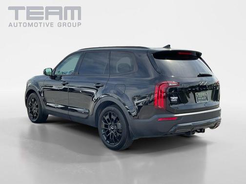 Black 2022 Kia Telluride SX