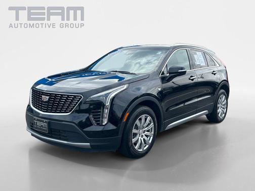 Stellar Black Metallic 2023 Cadillac XT4 Premium Luxury