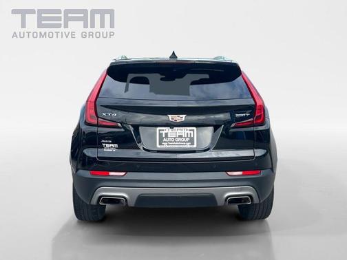 Stellar Black Metallic 2023 Cadillac XT4 Premium Luxury