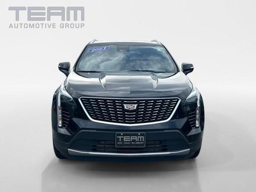 Stellar Black Metallic 2023 Cadillac XT4 Premium Luxury