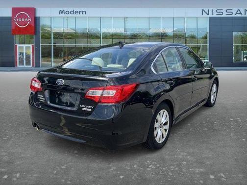 Crystal Black Silica 2017 Subaru Legacy 2.5i Premium