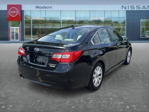 Crystal Black Silica 2017 Subaru Legacy 2.5i Premium