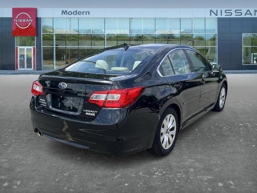 Crystal Black Silica 2017 Subaru Legacy 2.5i Premium