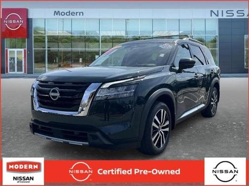 2024 Nissan Pathfinder Platinum
