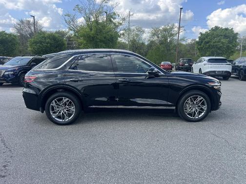 2024 Genesis GV70 2.5T