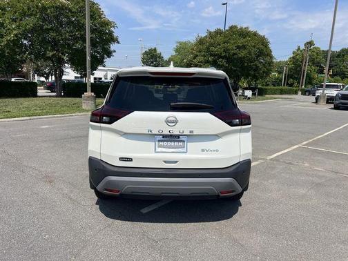 White 2023 Nissan Rogue SV