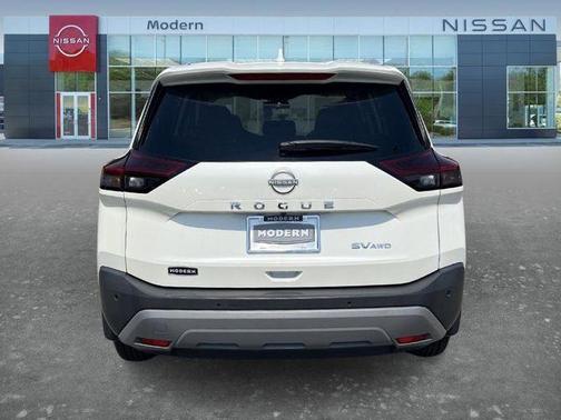 White 2023 Nissan Rogue SV