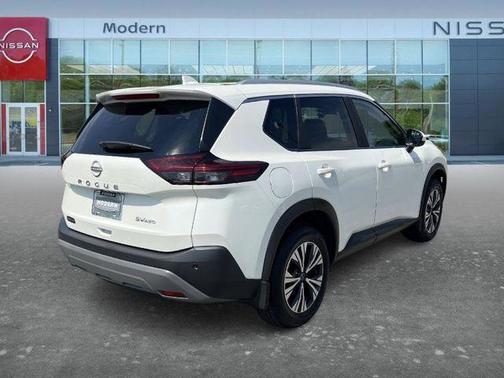 White 2023 Nissan Rogue SV