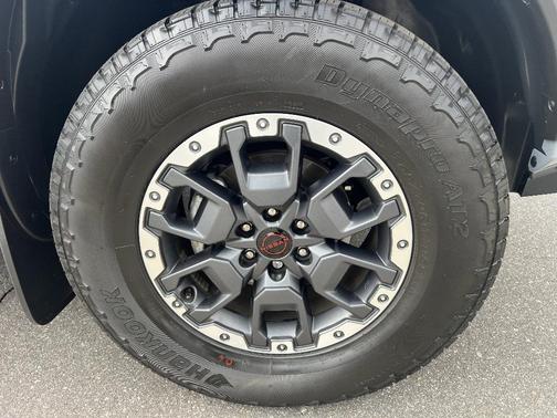 2025 Nissan Frontier PRO-4X