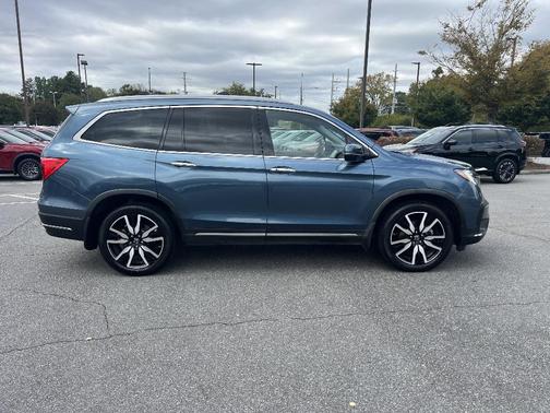 2019 Honda Pilot Touring 7-Passenger