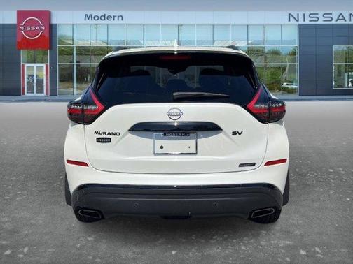 White 2024 Nissan Murano SV