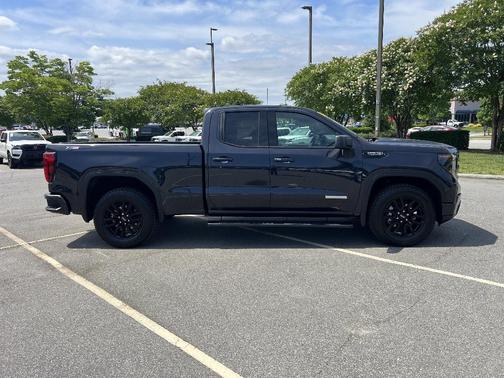 Gray 2025 GMC Sierra 1500 Elevation