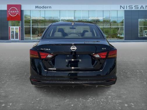 Black 2024 Nissan Altima 2.5 SV