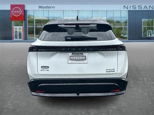 2025 Nissan ARIYA EVOLVE+