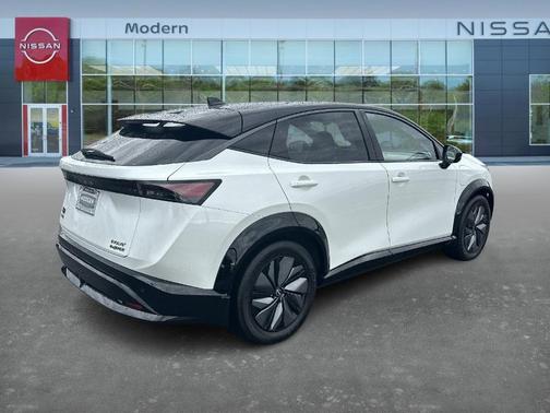 2025 Nissan ARIYA EVOLVE+