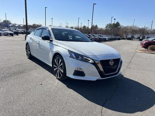 2021 Nissan Altima 2.5 SR
