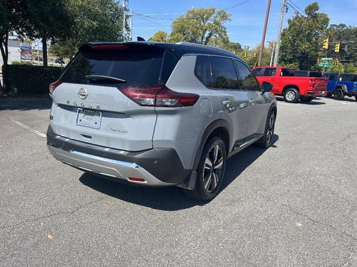 2023 Nissan Rogue Platinum