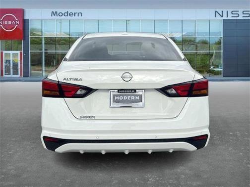 2025 Nissan Altima S