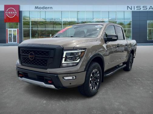 2024 Nissan Titan PRO-4X