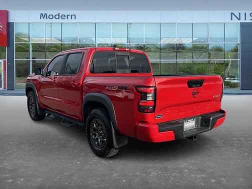 2022 Nissan Frontier PRO-4X