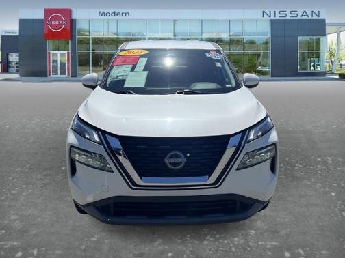 White 2023 Nissan Rogue SV