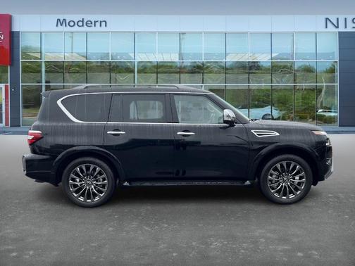 2024 Nissan Armada Platinum