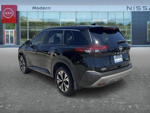 Black 2023 Nissan Rogue SV