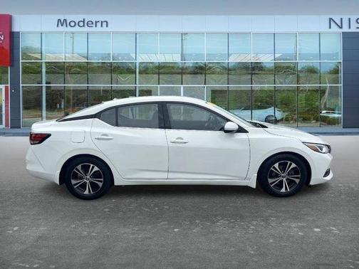 Aspen White 2021 Nissan Sentra SV