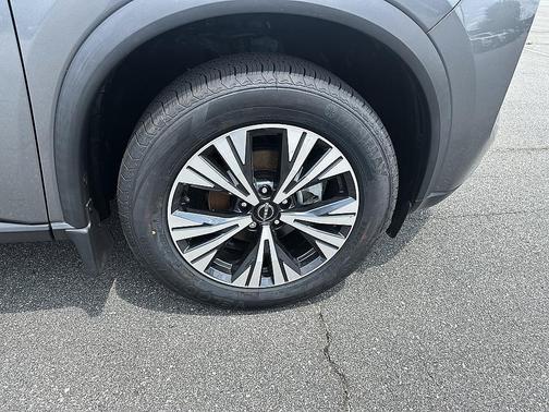 Gun Metallic 2023 Nissan Rogue SV