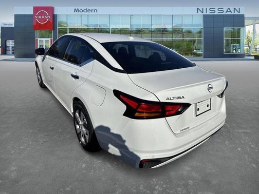 2025 Nissan Altima S