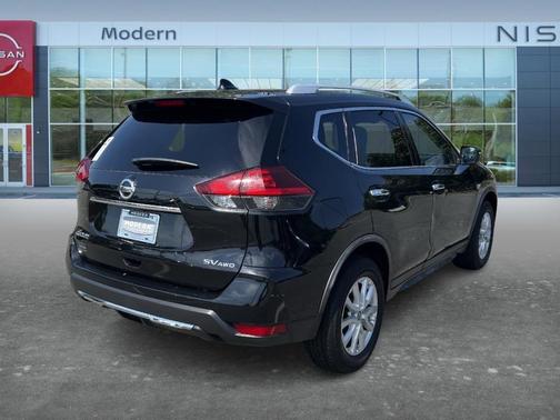 Caspian Blue 2018 Nissan Rogue SV