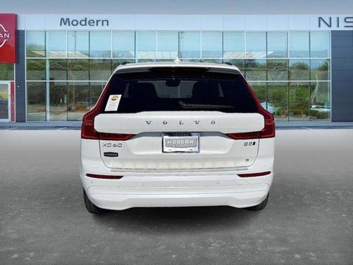 2023 Volvo XC60 B5 Core