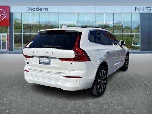 2023 Volvo XC60 B5 Core