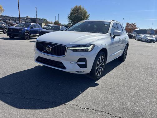 2023 Volvo XC60 B5 Core