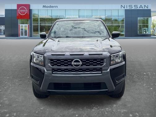 Black 2025 Nissan Frontier SV