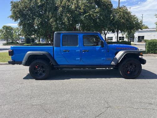 2021 Jeep Gladiator Mojave