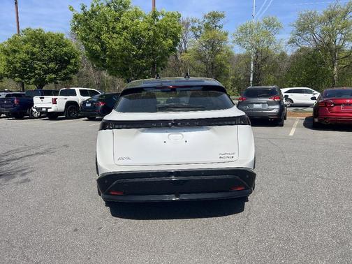 2024 Nissan ARIYA PLATINUM+