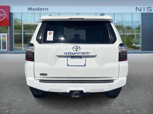 2014 Toyota 4Runner SR5