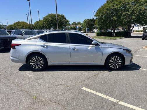 Silver 2023 Nissan Altima 2.5 SV