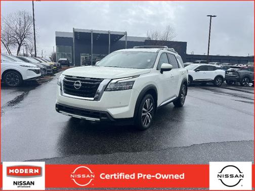 2024 Nissan Pathfinder Platinum