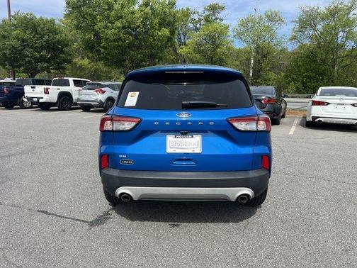 Blue 2021 Ford Escape SE