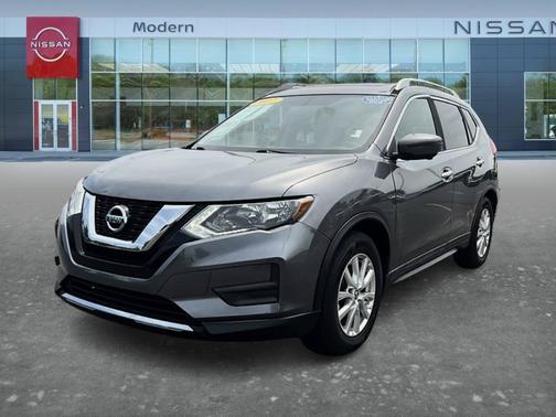 Gun Metallic 2017 Nissan Rogue SV