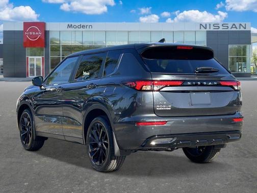 Moonrock Gray 2026 Nissan Rogue SL