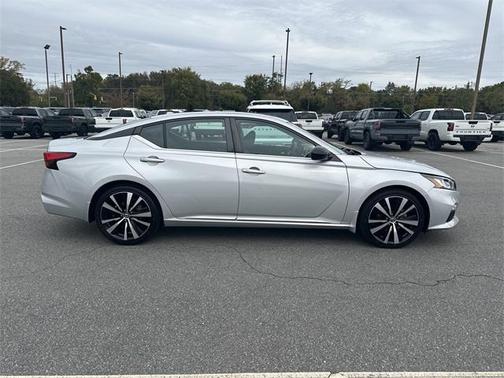 2019 Nissan Altima 2.5 SR