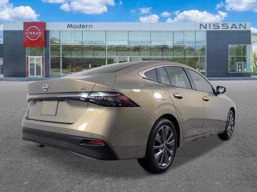 Imperial Bronze 2026 Nissan Sentra SL