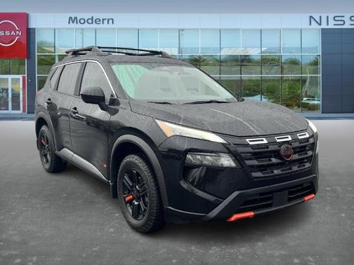 2025 Nissan Rogue Rock Creek