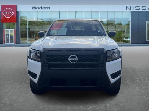 2025 Nissan Frontier S