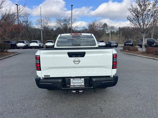 2025 Nissan Frontier S