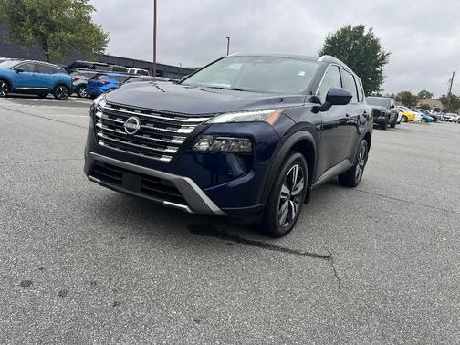 2024 Nissan Rogue SL