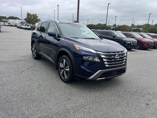 2024 Nissan Rogue SL